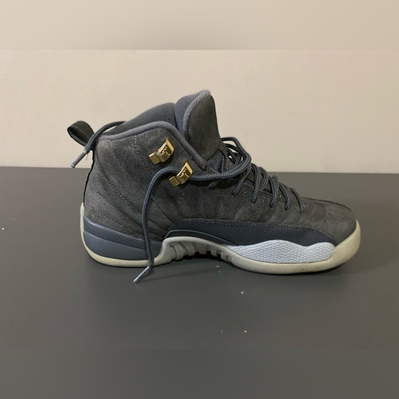 Air Jordan 12 Retro Dark Grey 2017 Release,Size 7 - Picture 9 of 14
